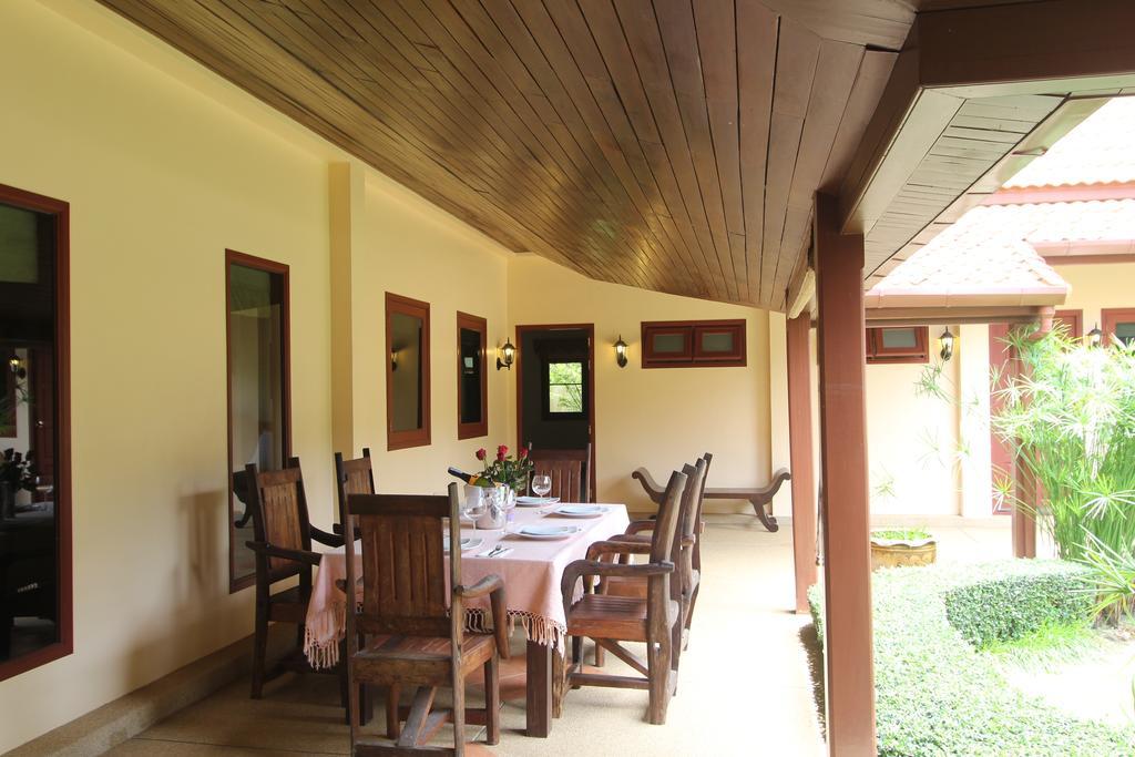 Villa Pimlada Nai Harn Bagian luar foto